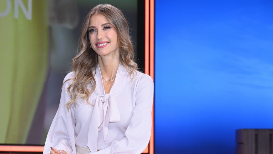 Moderatorin Cathy Hummels zu Gast beim 27. RTL Spendenmarathon wir helfen Kindern *** Presenter Cathy Hummels as a guest at the 27 RTL telethon we help children