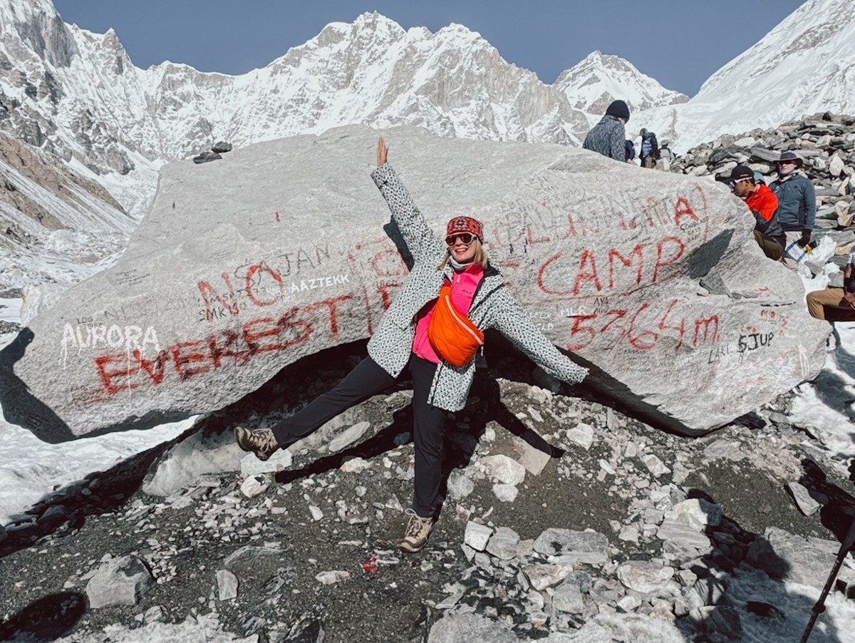 Influencerin Katrin wollte hoch hinaus … und kam auch im Base Camp an.
