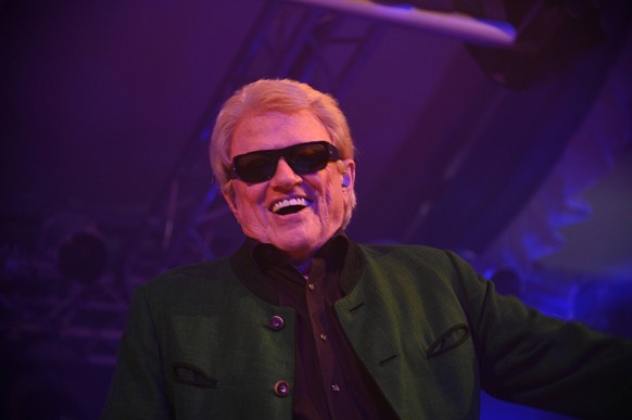 20.09.2023 Frankfurt am Main, Frankfurter Oktoberfest 2023 Stargast heute S�nger Heino Heinz Georg Kramm *** 20 09 2023 Frankfurt am Main, Frankfurt Oktoberfest 2023 star guest today singer Heino Hein ...