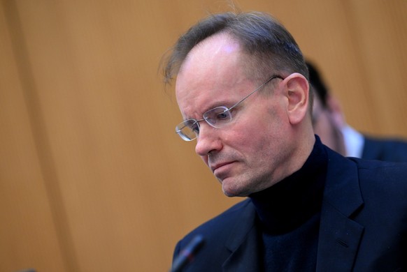 13. února 2023, Bavorsko, Mnichov: Bývalý generální ředitel společnosti Wirecard Markus Braun sedí na svém místě v soudní síni před zahájením soudního stíhání společnosti Wirecard.  V případě největšího německého podvodu...
