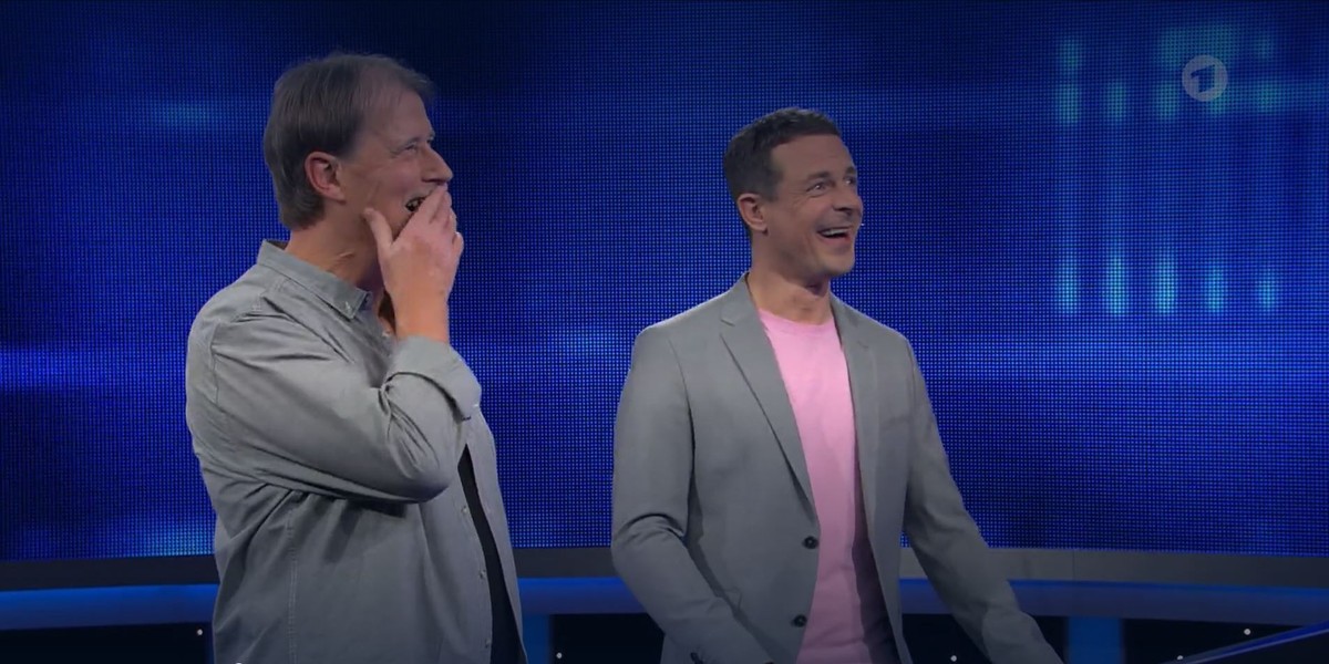 Jürgen Ruf stellt sich in der Show von Alexander Bommes den Fragen.