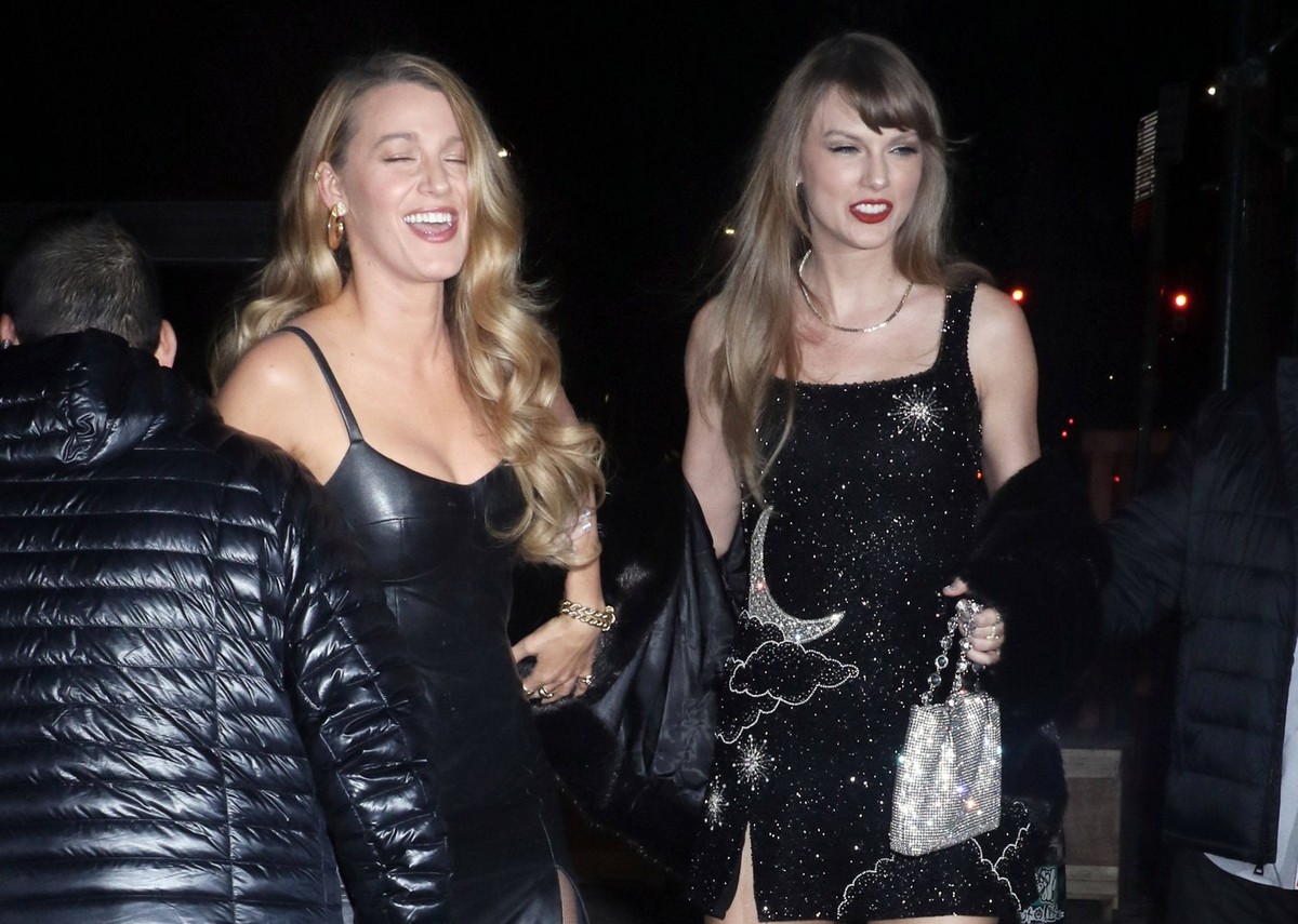 Celebrities attend Taylor Swift s 34th birthday celebrations in New York Featuring: Blake Lively, Taylor Swift Where: New York, United States When: 13 Dec 2023 Credit: Roger Wong/INSTARimages EDITORIA ...