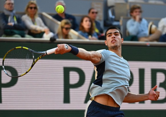Carlos Alcaraz plays his quarter-final match during the French Open Tennis at Roland Garros stadium on May 31, 2022 in Paris, France. Photo by Christian Liewig/ABACAPRESS.COM