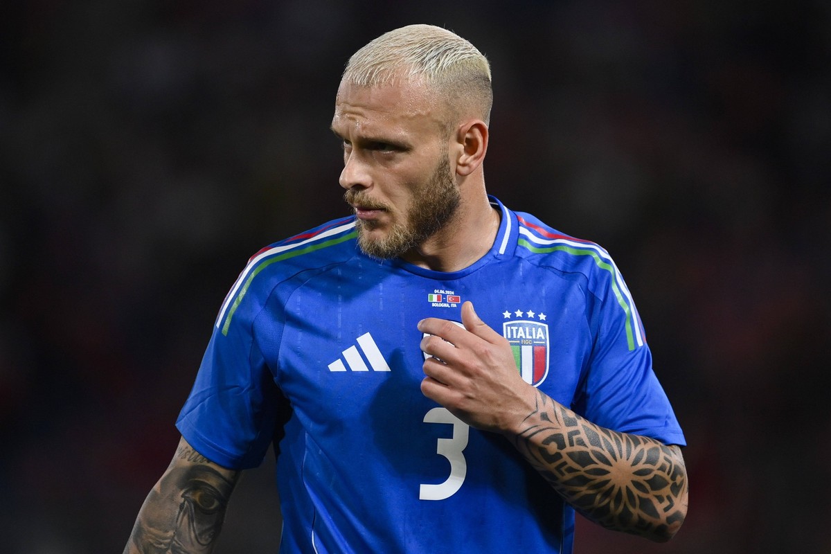 4th June 2024 Stadio Renato Dall Ara, Bologna, Italy International Football Friendly, Italy versus Turkey Federico Dimarco of Italy PUBLICATIONxNOTxINxUK ActionPlus12651204 BestxImages