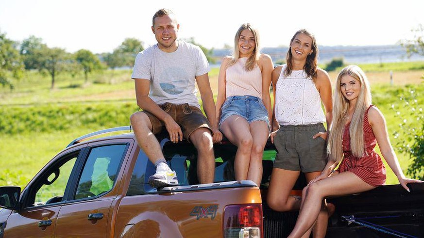 „Bauer sucht Frau“: Der Kandidat kommt plötzlich mit einem Aktmodell heraus, nachdem er erschossen wurde