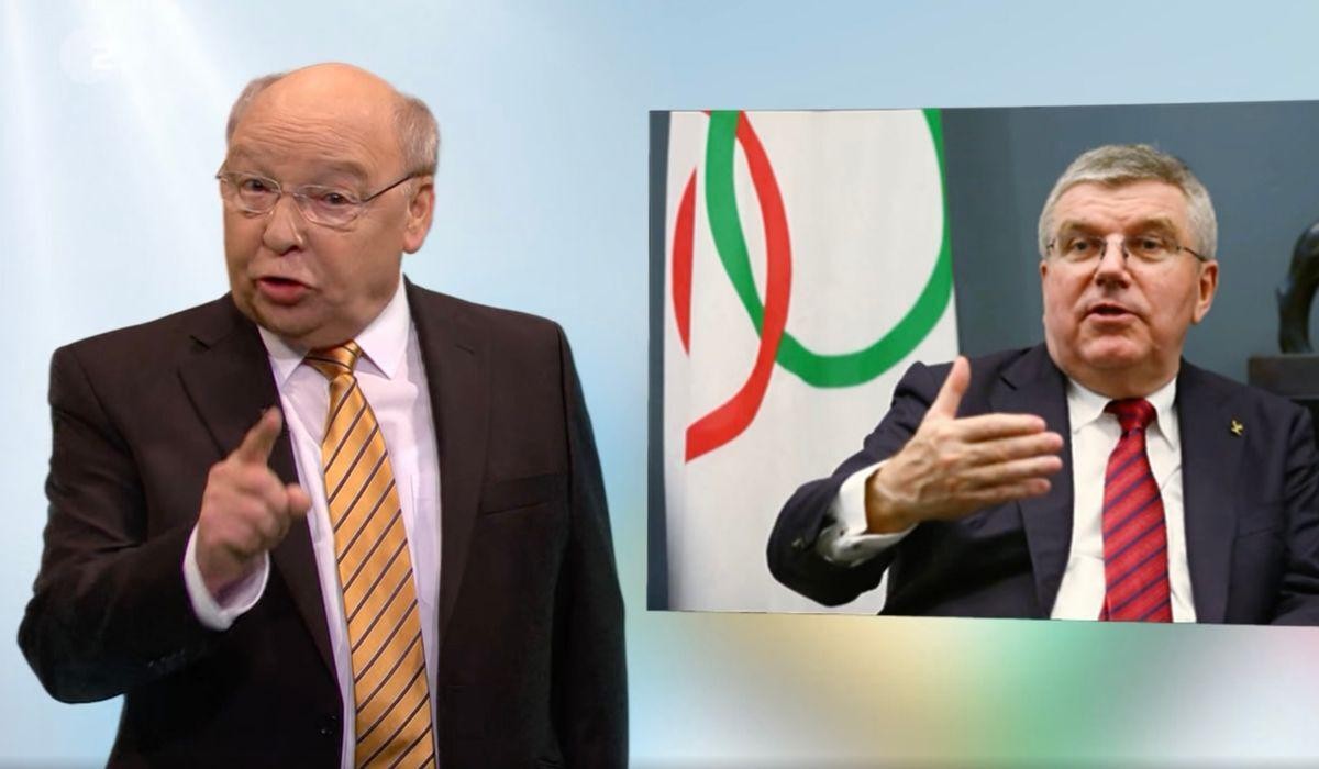 Besondere "Ehrung": Gernot Haßknecht (Hans-Joachim Heist) zeichnete IOC-Präsident Thomas Bach als "aktuell peinlichsten Deutschen überhaupt" aus.
