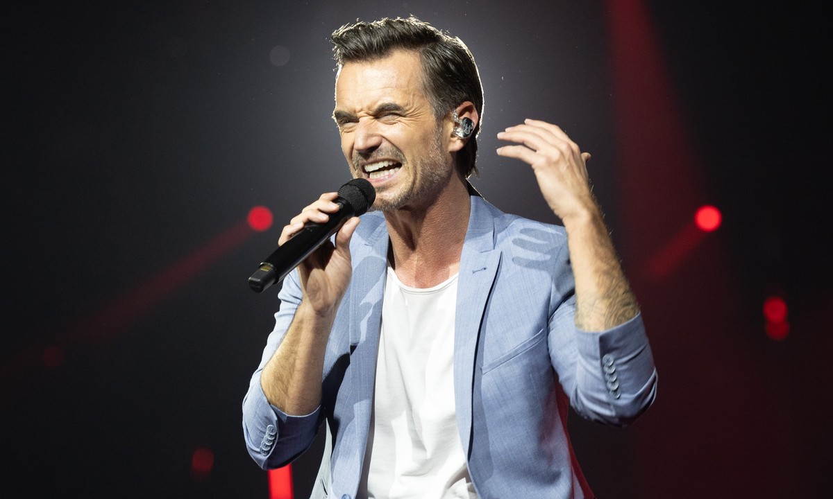 23.03.2024, Sachsen, Riesa: Florian Silbereisen begrüßt zum Tourauftakt «Das große Schlagerfest. XXL» in der WT Energiesysteme Arena Riesa die 5.000 Schlagerfans. Foto: Daniel Schäfer/dpa +++ dpa-Bild ...