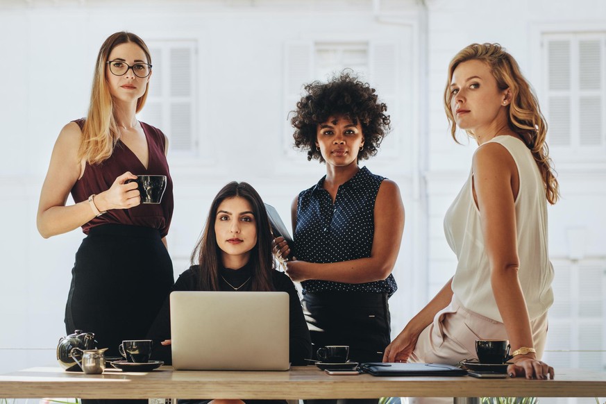 Um mehr Frauen in Führungspositionen zu kriegen, müssen wir die Art und Weise, wie wir Leistung bewerten, verändern, sagt Vorstandsmitglied Anna Adler. (Symbolbild)