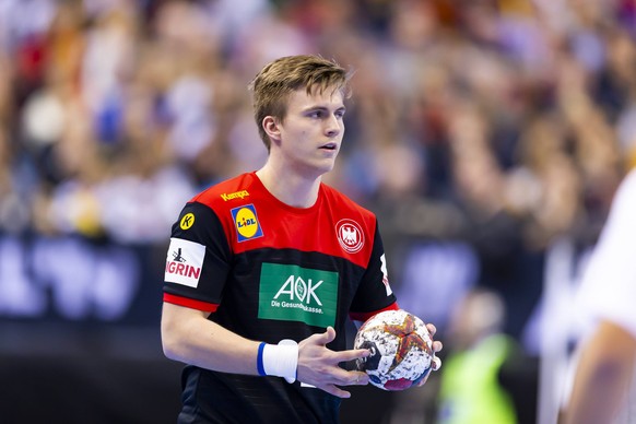 Franz Semper (Nr. 32, Deutschland). Korea vs. Deutschland, Vorrunde, Handball, IHF Handball Weltmeisterschaft, 10.01.19 Berlin Berlin Germany Mercedes-Benz-Arena *** Franz Semper No 32 Germany Korea v ...