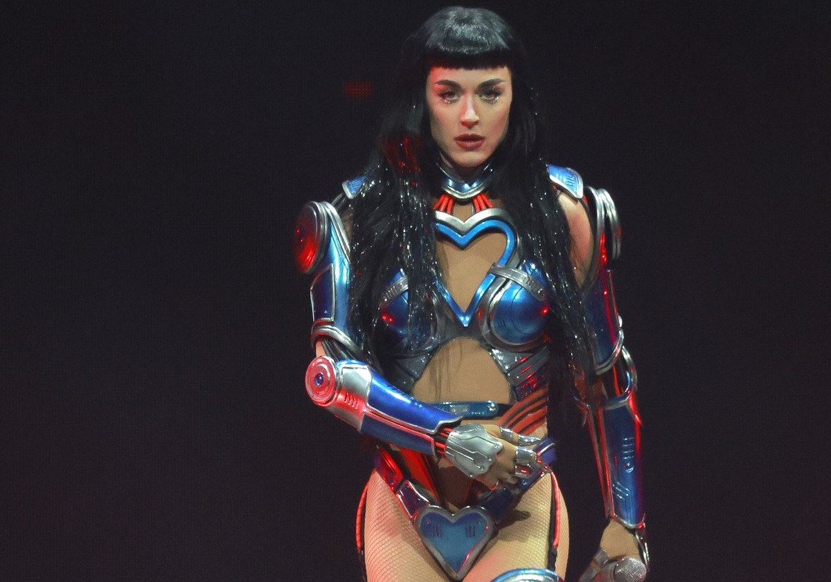 NASHVILLE, TENNESSEE - AUGUST 19: Katy Perry performs at Bridgestone Arena on August 19, 2025 in Nashville, Tennessee. (Photo by Jason Kempin/Getty Images)
