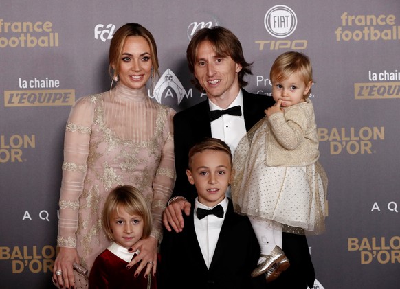 Modric kam mit seiner ganzen Familie zur Verleihung.