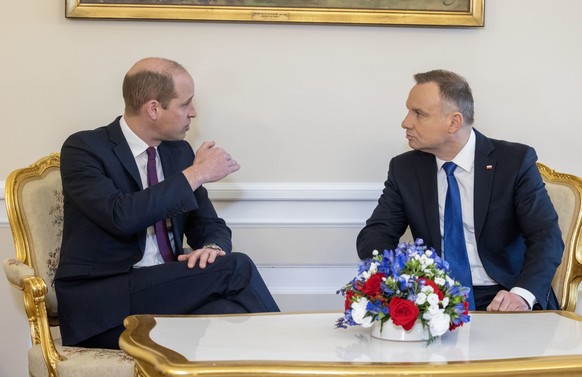 23.03.2023, Polen, Warschau: William (l), Prinz von Wales, trifft sich mit Andrzej Duda, Pr�sident von Polen, im Pr�sidentenpalast. Foto: Ian Vogler/Daily Mirror/PA Wire/dpa +++ dpa-Bildfunk +++