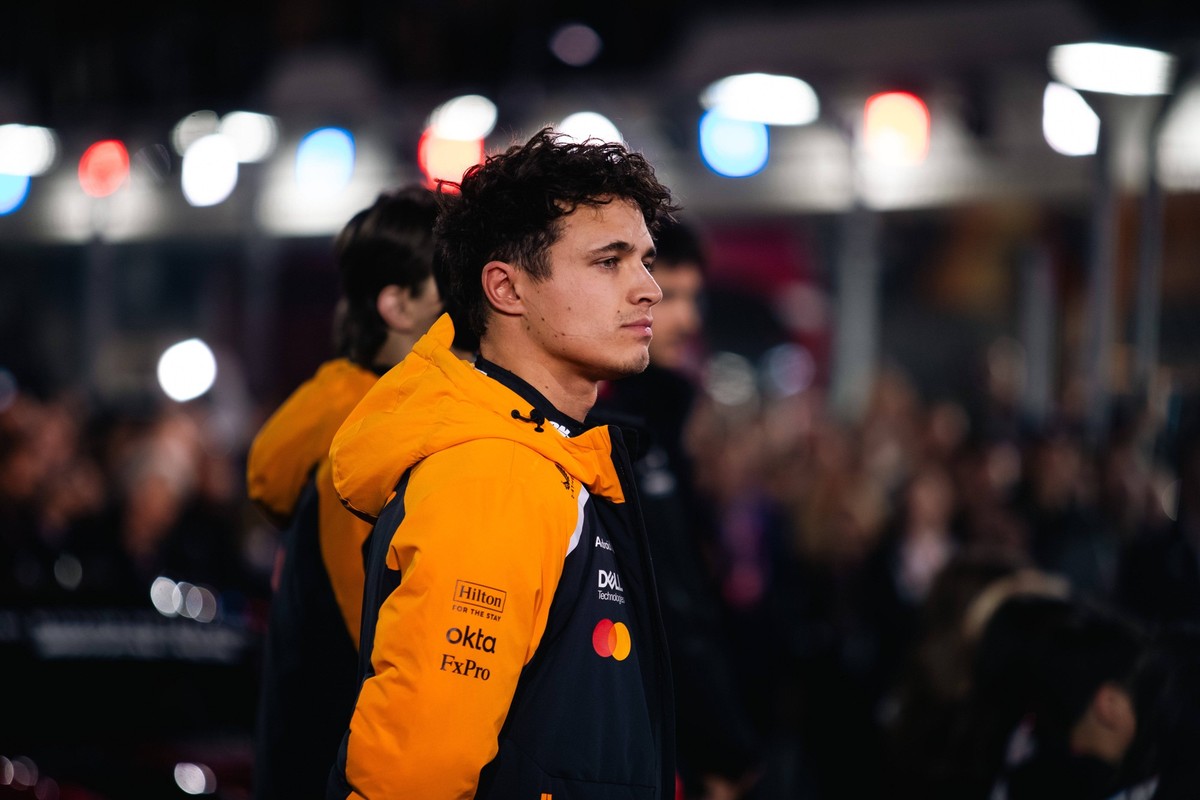 F1 - LAS VEGAS GRAND PRIX 2025 NORRIS Lando gbr, McLaren F1 Team MCL39, portrait during the 2025 Formula 1 Las Vegas Grand Prix, 22th round of the 2025 FIA Formula One World Championship, WM, Weltmeis ...