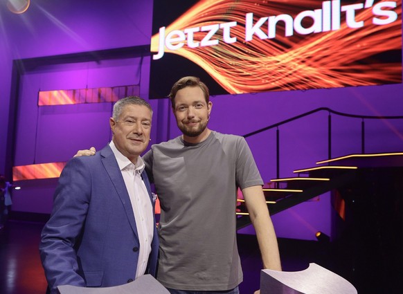 Joachim Llambi (izquierda) y Bastian Bielendorfer El uso de material relacionado con el programa solo está permitido por referencia y enlace a RTL+.