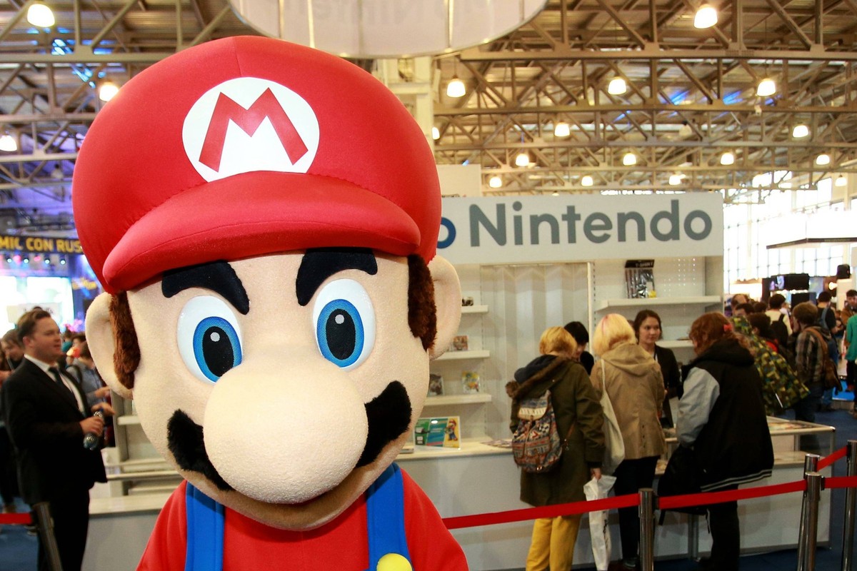 October 4, 2014. Russia, Moscow, Crocus Expo. Igromir Expo 2014. Comic Con Russia 2014 festival for fans of comic books and pop culture. Cosplay Mario DmitryxGolubovich PUBLICATIONxINxGERxSUIxAUTxHUNx ...