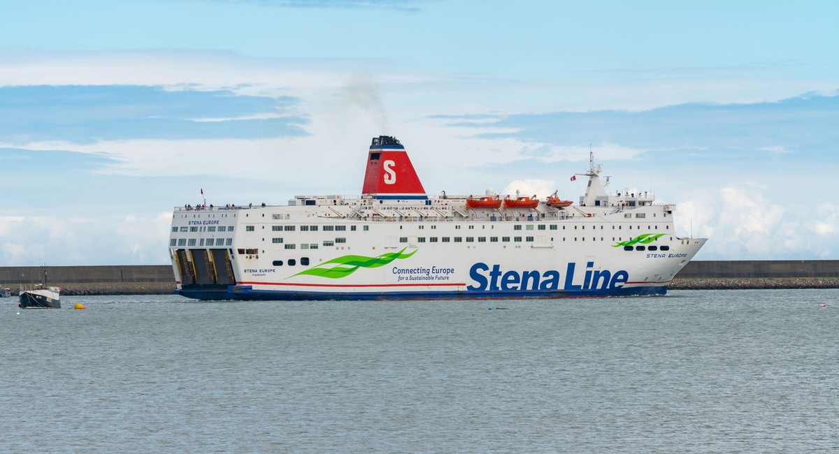 Die Fähre war auf dem Weg von Wales nach Irland.