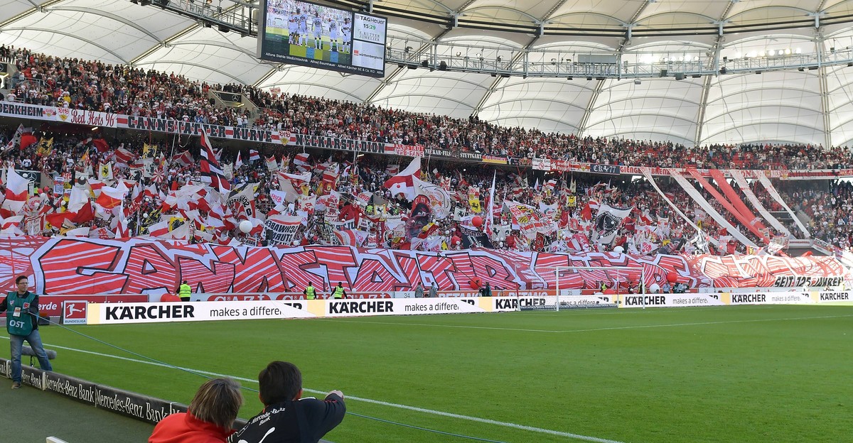 29.09.2018, xblx, Fussball 1. Bundesliga, VfB Stuttgart - SV Werder Bremen emspor, v.l. Choreografie, Fans, Banner (DFL/DFB REGULATIONS PROHIBIT ANY USE OF PHOTOGRAPHS as IMAGE SEQUENCES and/or QUASI- ...
