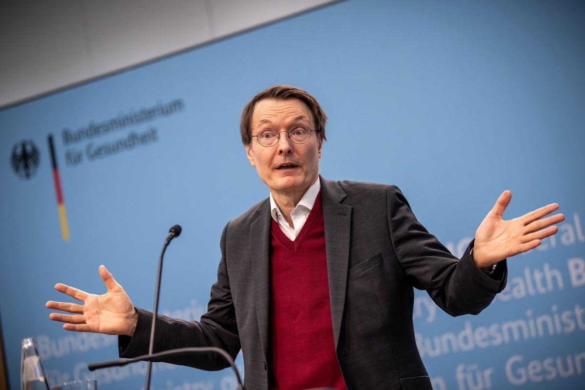18.03.2024, Berlin: Karl Lauterbach (SPD), Bundesminister für Gesundheit, spricht bei der Vorstellung eines neuen Online-Registers für Erklärungen von Bürgerinnen und Bürgern zur Organspendebereitscha ...