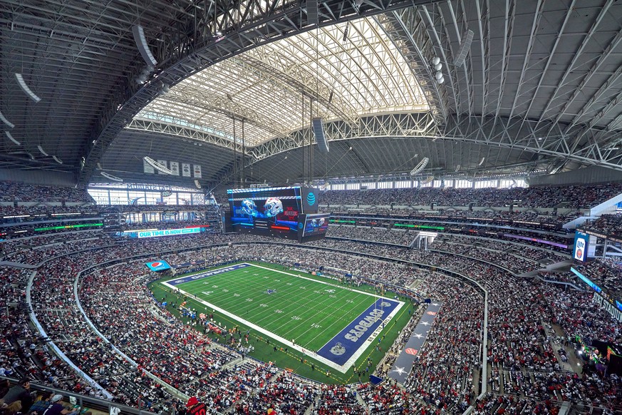 ARLINGTON, TX - JANUARY 16: A general view of AT&amp;T Stadium is seen during the NFC Wild Card game between the San Francisco 49ers and the Dallas Cowboys on January 16, 2022 at AT&amp;T Stadium in A ...