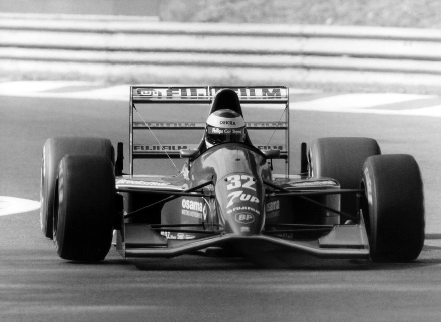 ARCHIV - 25.08.1991, Belgien, Spa-Francorchamps: Der deutsche Rennfahrer Michael Schumacher gibt auf dem Kurs von Spa-Francorchamps in Belgien in einem Jordan-Ford sein Formel 1-Deb