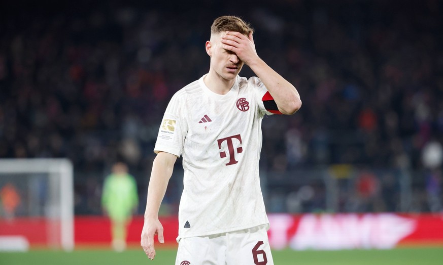 FC Basel - FC Bayern Muenchen Josua Kimmich Bayern 06.01. 2024 St.Jakob Park Basel , SCHWEIZ, Saison 2023/2024 Herren Fussball Freundschaftsspiel FC Basel - FC Bayern Muenchen Josua Kimmich Bayern *** ...