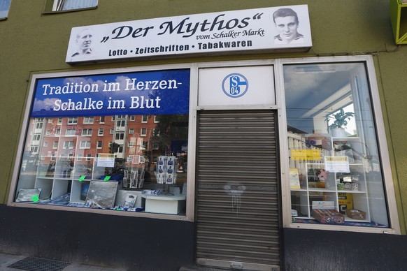 Stan Libuda und Ernst Kuzorra hatten einst einen Tabak- und Lottoladen in Gelsenkirchen.