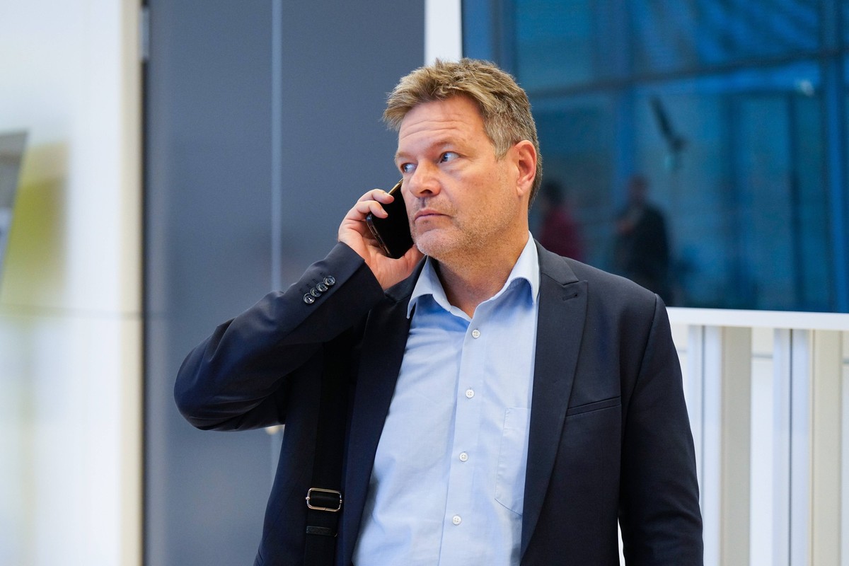 Sitzungswoche im Deutschen Bundestag, Robert Habeck, Vizekanzler, Gr