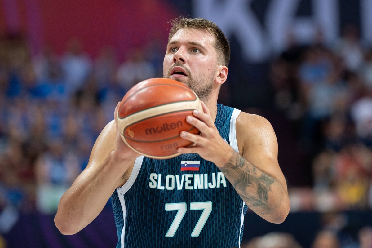 Iceland V Slovenia - Basketball, FIBA EuroBasket 2025, Group D. Luka Doncic plays during the FIBA EuroBasket match between Iceland and Slovenia in Katowice, Poland, on September 2, 2025. This is a Eur ...