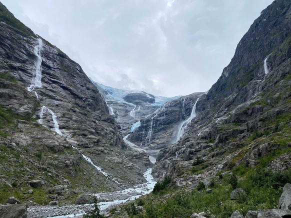 Überreste des Kjenndalsbreen, Gletscher in Norwegen