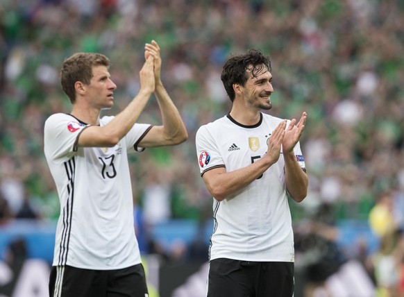 Neben Thomas Müller (l.) könnte mit Mats Hummels (r.) ein weiterer Routinier sein Comeback im DFB-Team feiern.