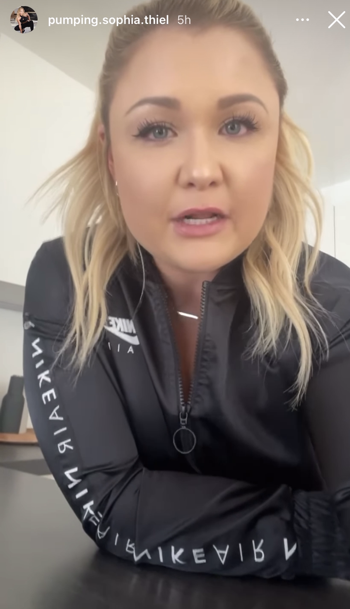 Sophia Thiel spricht mit ihren Fans offen über ihren Followerverlust.