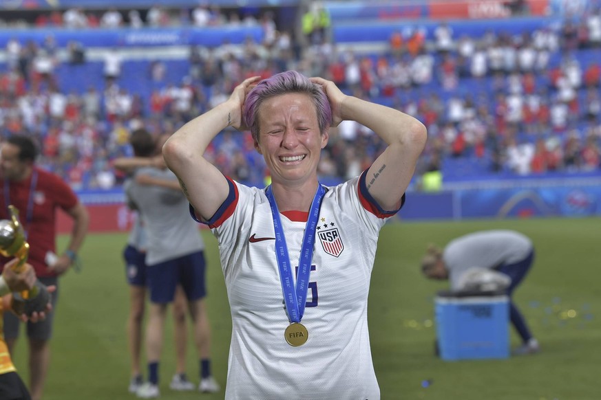 Vainqueur USA Megan Rapinoe et les larmes FOOTBALL : Coupe du Monde femine france 2019 - Finale USA vs Netherlands - 07/07/2019 MAO/Panoramic PUBLICATIONxNOTxINxFRAxITAxBEL