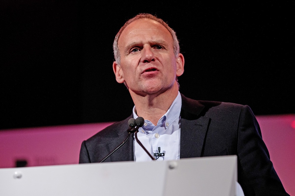 LONDON, ENGLAND - MARCH 28: Tesco CEO Dave Lewis speaks at the annual British Chambers of Commerce conference on March 28, 2019 in London, England. (Photo by Jack Taylor/Getty Images)