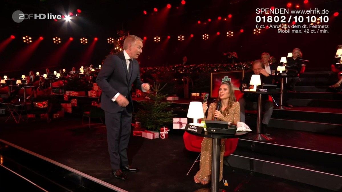 Johannes B. Kerner im Gespräch mit Cathy Hummels.