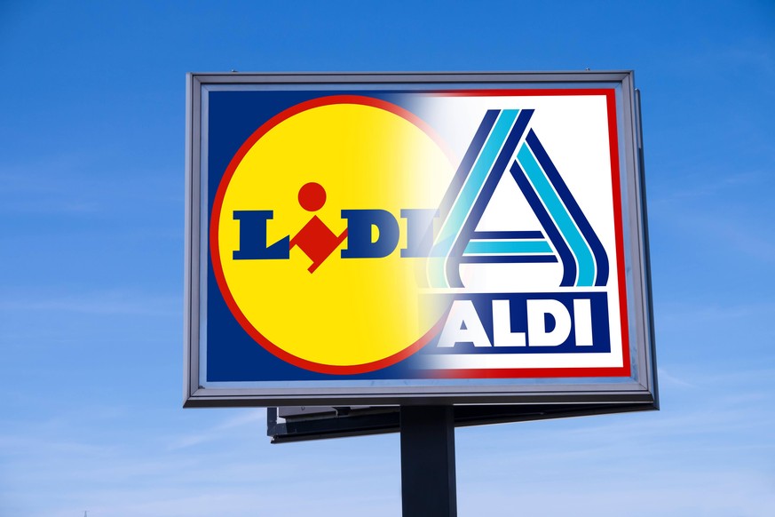 Aldi und Lidl Aldi und Lidl
ALDI and Lidl ALDI and Lidl