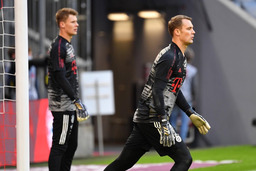 Manuel NEUER Torwart Bayern Muenchen , Torwart Alexander NUEBEL Bayern Muenchen beim Aufwaermen,Aktion, Fussball 1. Bundesliga Saison 2020/2021,3.Spieltag,Spieltag03, FC Bayern Muenchen M-Hertha BSC B ...