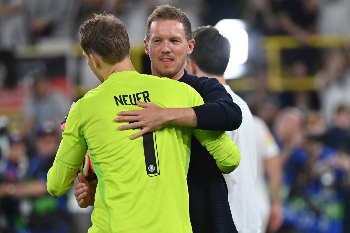 29.06.2024, xjrdrx, Fussball EM 2024 1/8 Finale, Deutschland - Dänemark emspor, v.l. Jubel, Freude, Emotionen ueber den Sieg bei Trainer Julian Nagelsmann Deutsche Fussball Nationalmannschaft DFB Manu ...