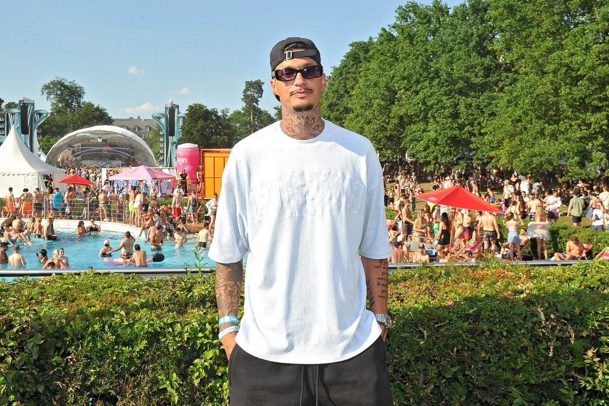 WORLD CLUB DOME . Yasin Mohamed anläßlich des Reality Star Islands im Rahmen des BigCityBeats WORLD CLUB DOME Festivals am 10.06.2023 im Deutsche Bank Park Frankfurt / Main. 20230610MWI74469 *** WORLD ...