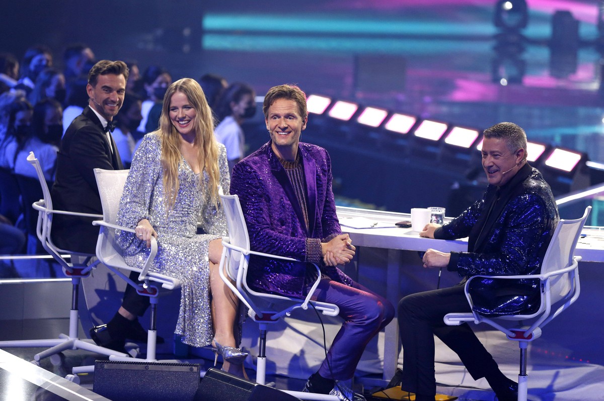 Florian Silbereisen, Ilse DeLange, Toby Gad und Joachim Llambi im Finale der 19. Staffel der RTL-Castingshow Deutschland sucht den Superstar / DSDS 2022 in den MMC Studios. K�ln, 07.05.2022 *** Floria ...
