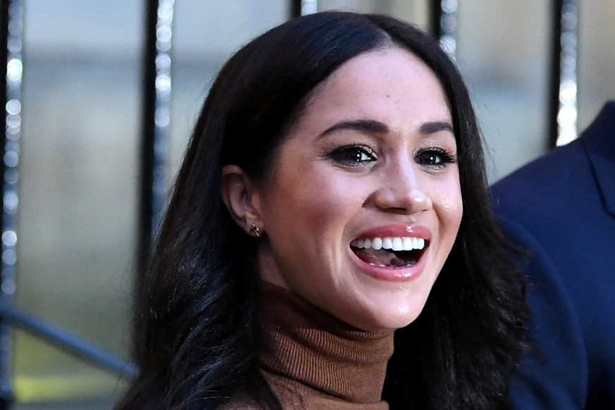 Britain&#039;s Meghan, Duchess of Sussex reacts as she leaves after her visit to Canada House in London, Britain January 7, 2020. Daniel Leal-Olivas/Pool via REUTERS