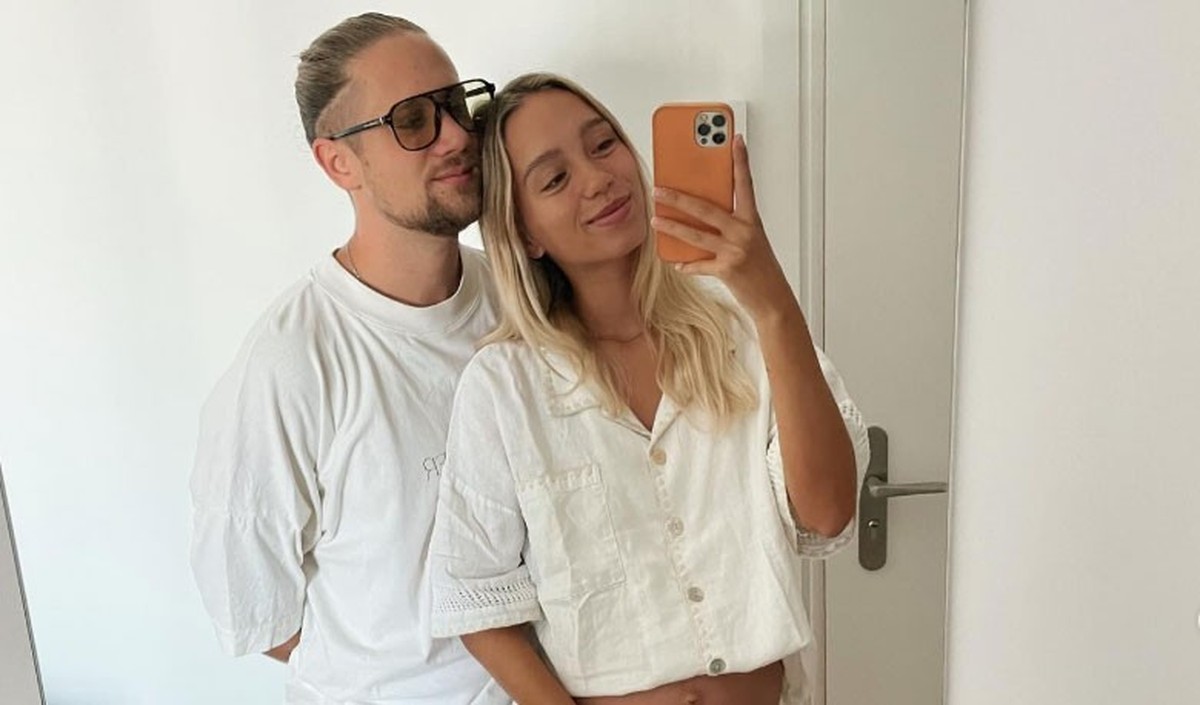 Jonas Jay und Lisa Mantler sind mittlerweile Eltern.