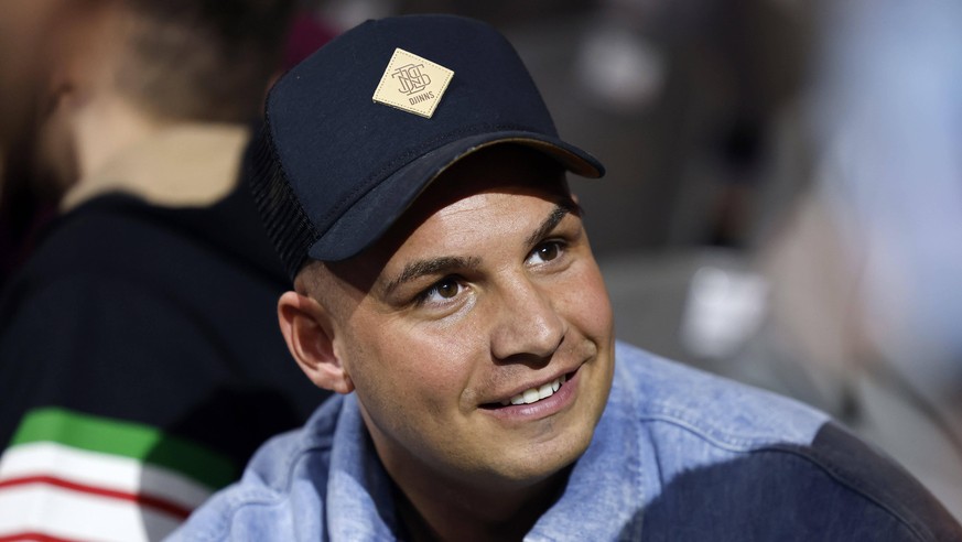 Sänger Pietro Lombardi beim Joyn Event The Great Fight Night in der Lanxess-Arena. Köln, 02.04.2022 NRW Deutschland *** Singer Pietro Lombardi at Joyn event The Great Fight Night at Lanxess Arena Colo ...