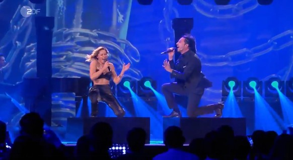 Helene Fischer und Bülent Ceylan bei ihrem gemeinsamen Auftritt 2019.