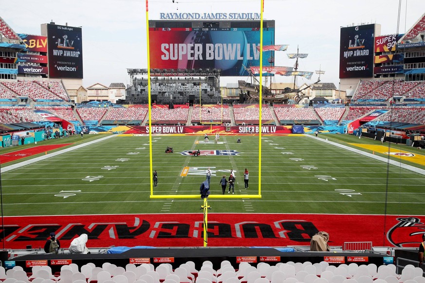 February 6, 2021, Tampa, Florida, USA: Rows of cardboard cutouts of fans fill the stands at Raymond James Stadium on Saturday, Feb. 6, 2021, in Tampa where, with just 24 hours until Super Bowl LV, the ...