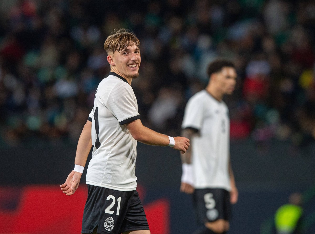 Fussball, Nachwuchs, Saison 2025/26, U21, U 21 EM-Qualifikation Gruppe F, 6. Spieltag in F�rth, Deutschland - Malta, Lennart Karl U21, Deutschland, 14.11 2025, *** Football, Youth, Season 2025 26, U21 ...