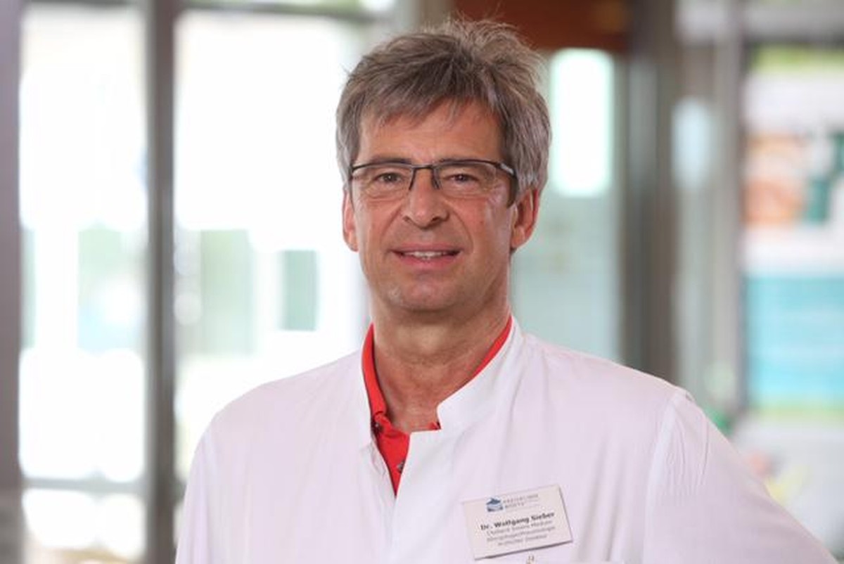 Wolfgang Sieber, Chefarzt der Allergologie, an der Kreisklinik Wörth an der Donau.