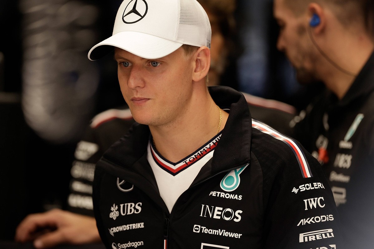Formula 1 Heineken Dutch Grand Prix 2024 / 24.08.2024, Circuit Zandvoort, Zandvoort, Formula 1 Heineken Dutch Grand Prix 2024 , im Bild Testfahrer Mick Schumacher DEU, Mercedes-AMG Petronas Formula On ...