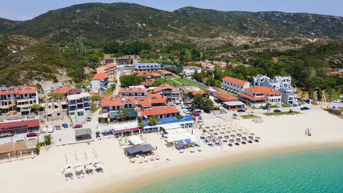 Luftaufnahme, Strand, Kalamitsi, Sithonia, Chalkidiki, Zentralmakedonien, Griechenland, Europa *** Aerial view, Beach, Kalamitsi, Sithonia, Chalkidiki, Central Macedonia, Greece, Europe Copyright: ima ...