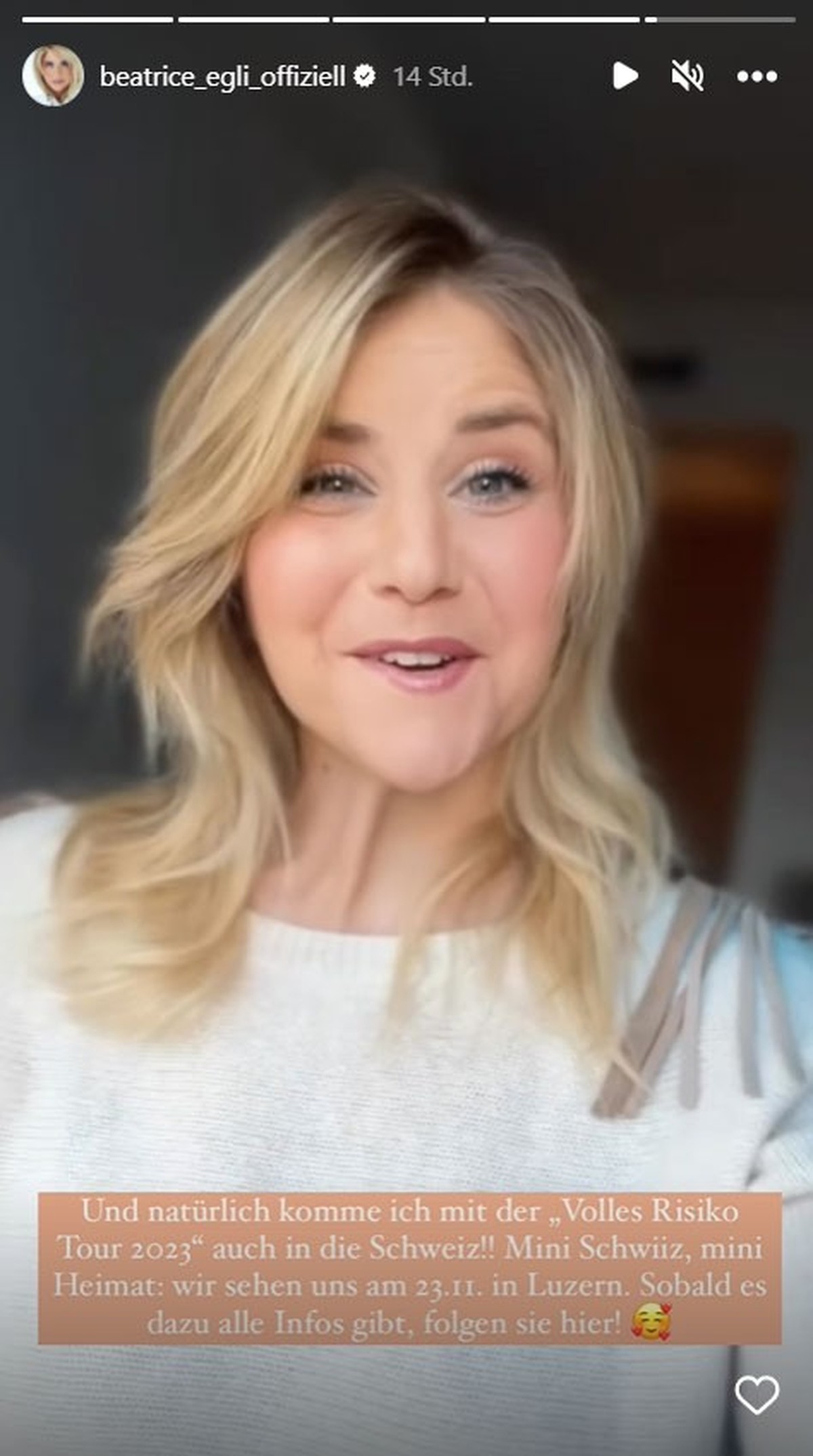 Mit etwas Verzögerung kündigt Beatrice Egli ein Konzert in der Schweiz für 2023 an.
