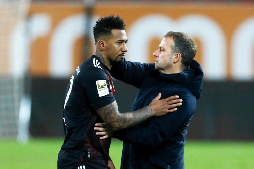 Fussball; Spieltag 17; 1. Bundesliga; Saison 2020/2021; FC Augsburg gegen Bayern Muenchen am 20.01.2021 in Augsburg UBz: Trainer Hans-Dieter, Hansi, Flick, Bayern Muenchen mit Jerome Boateng. Foto: Ha ...